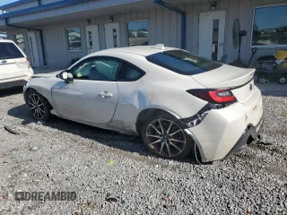 2023 Toyota GR86 with VIN JF1ZNBB15P9760379, listed as a Copart auction lot 61800674 with 0 mi miles and Salvage Title. Bid and sale history available at carsss.com. Image 2.