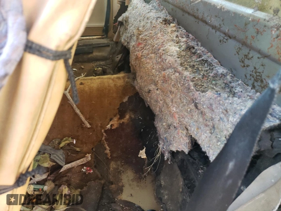 1977 Chevrolet Malibu с VIN 1C80D7Z504563, выставлен на аукционе Copart как лот 82671414 с пробегом 68 221 миль миль и Чистый • Clean title. История ставок и продаж доступна на DreamBid. Изображение 10.