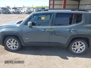 2017 Jeep Renegade Latitude z VIN ZACCJABB5HPG25210, wystawiony jako IAAI lot #42194543 z przebiegiem 115 856 mil mil oraz . Historia ofert i sprzedaży dostępna na DreamBid. Obrazek 14.