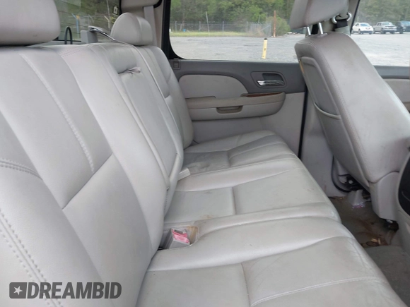 2007 GMC Sierra 1500 SLE1 z VIN 2GTEC13J971571282, wystawiony jako IAAI lot #41980128 z przebiegiem 221 024 mil mil oraz . Historia ofert i sprzedaży dostępna na DreamBid. Obrazek 8.