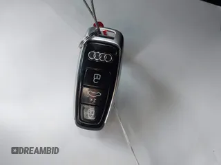 2024 Audi A6 Premium z VIN WAUD3BF2XRN036479, wystawiony jako IAAI lot #42168192 z przebiegiem 3 380 mil mil oraz . Historia ofert i sprzedaży dostępna na DreamBid. Obrazek 11.