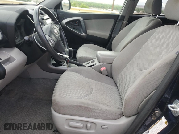 2007 Toyota RAV4 Limited z VIN JTMBK31VX76012467, wystawiony jako Copart lot #55448005 z przebiegiem 242 734 mil mil oraz Szkoda całkowita • Salvage title. Historia ofert i sprzedaży dostępna na DreamBid. Obrazek 7.