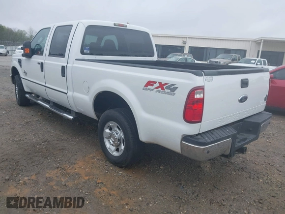 2010 Ford Super Duty F-250 SRW XL with VIN 1FTSW2BY2AEA60565, listed as a IAAI auction lot 41714262 with 177,014 mi miles. Bid and sale history available at carsss.com. Image 3.