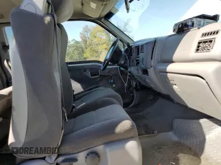 2002 Ford Super Duty F-250 XL with VIN 1FTNX20L42EB05864, listed as a Copart auction lot 77503234 with 279,046 mi miles and Clean Title. Bid and sale history available at carsss.com. Image 10.