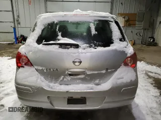 2007 Nissan Versa 1.8 S with VIN 3N1BC13E77L450063, listed as a Copart auction lot 42299135 with 81,821 mi miles and Salvage Title. Bid and sale history available at carsss.com. Image 6.
