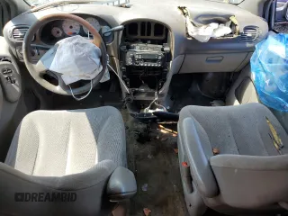 2002 Dodge Caravan Sport with VIN 2B4GP44392R753845, listed as a Copart auction lot 69061924 with Not Provided miles and Salvage Title. Bid and sale history available at carsss.com. Image 8.