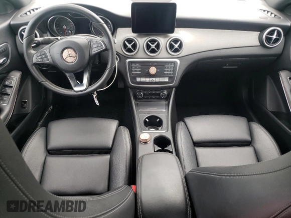 2018 Mercedes-Benz CLA 250 with VIN WDDSJ4EBXJN547083, listed as a Copart auction lot 60467495 with 125,978 mi miles and Clean title. Bid and sale history available at DreamBid. Image 8.