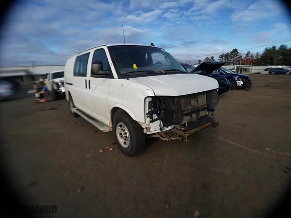 2019 GMC Savana Cargo Van with VIN 1GTW7AFG4K1335887, listed as a Copart auction lot 80944784 with 0 mi miles and Salvage Title. Bid and sale history available at carsss.com. Image 11.