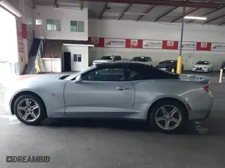 2018 Chevrolet Camaro 1LT with VIN 1G1FB3DX1J0130330, listed as a IAAI auction lot 41582610 with 61,364 mi miles. Bid and sale history available at carsss.com. Image 14.