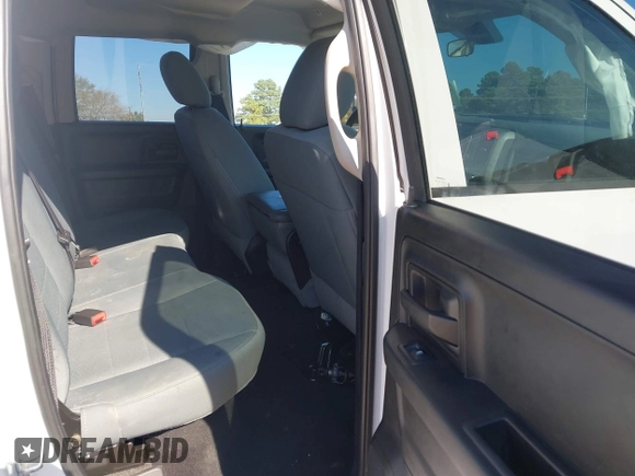 2018 Ram 1500 Express with VIN 1C6RR7FG5JS296222, listed as a IAAI auction lot 40983448 with 61,262 mi miles. Bid and sale history available at carsss.com. Image 8.