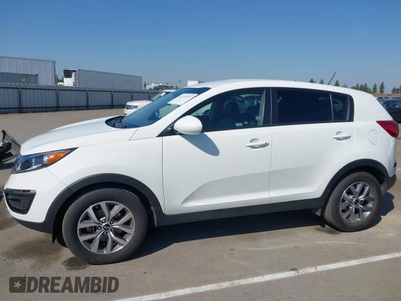 2015 Kia Sportage LX with VIN KNDPB3AC9F7715443, listed as a IAAI auction lot 42183933 with 115,211 mi miles and . Bid and sale history available at carsss.com. Image 14.