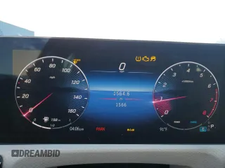2025 Mercedes-Benz CLA 250 z VIN W1K5J4GB0SN485981, wystawiony jako Copart lot #43567725 z przebiegiem 1 566 mil mil oraz Szkoda całkowita • Salvage title. Historia ofert i sprzedaży dostępna na DreamBid. Obrazek 9.