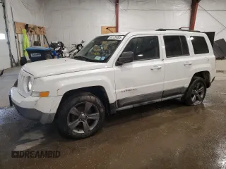 2015 Jeep Patriot High Altitude z VIN 1C4NJRFB5FD427093, wystawiony jako Copart lot #88139895 z przebiegiem 67 182 mil mil oraz Szkoda całkowita • Salvage title. Historia ofert i sprzedaży dostępna na DreamBid. Obrazek 1.