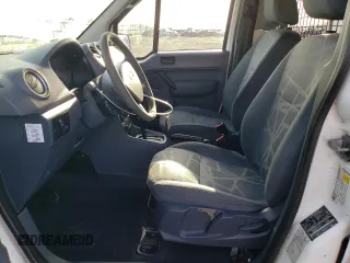 2013 Ford Transit Connect XLT z VIN NM0LS6BN1DT166418, wystawiony jako Copart lot #52207585 z przebiegiem 347 360 mil mil oraz Czysty tytuł • Clean title. Historia ofert i sprzedaży dostępna na DreamBid. Obrazek 7.