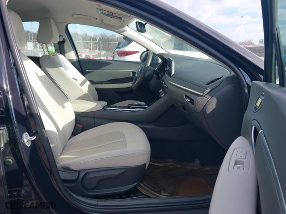 2023 Hyundai Sonata SEL with VIN KMHL64JA1PA275970, listed as a IAAI auction lot 41426974 with 14,690 mi miles. Bid and sale history available at carsss.com. Image 5.