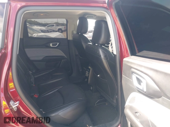 2022 Jeep Compass Latitude Lux с VIN 3C4NJDFBXNT129800, выставлен на аукционе IAAI как лот 42108134 с пробегом 69 720 миль миль и . История ставок и продаж доступна на DreamBid. Изображение 8.