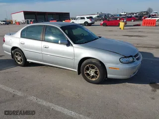 2001 Chevrolet Malibu LS with VIN 1G1NE52J216211458, listed as a IAAI auction lot 41463419 with 177,790 mi miles. Bid and sale history available at carsss.com. Image 1.