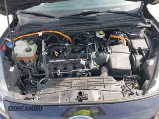 2021 Ford Escape SE Hybrid with VIN 1FMCU0BZ8MUA40236, listed as a IAAI auction lot 42237763 with 84,119 mi miles and . Bid and sale history available at DreamBid. Image 10.
