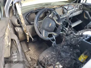 2019 Chevrolet Blazer z VIN 3GNKBGRS9KS596406, wystawiony jako Copart lot #64641185 z przebiegiem Nie podano mil oraz Szkoda całkowita • Salvage title. Historia ofert i sprzedaży dostępna na DreamBid. Obrazek 8.