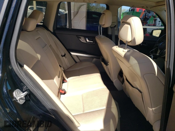 2013 Mercedes-Benz GLK 350 with VIN WDCGG8JB4DG104314, listed as a Copart auction lot 76598564 with 110,836 mi miles and Salvage Title. Bid and sale history available at DreamBid. Image 10.