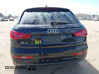 2017 Audi Q3 Premium Plus z VIN WA1HCCFS7HR001054, wystawiony jako IAAI lot #41583344 z przebiegiem 79 330 mil mil oraz . Historia ofert i sprzedaży dostępna na DreamBid. Obrazek 16.