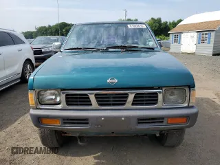 1997 Nissan Frontier XE with VIN 1N6SD11Y4VC346711, listed as a Copart auction lot 61025615 with 100,417 mi miles and Clean title. Bid and sale history available at DreamBid. Image 5.