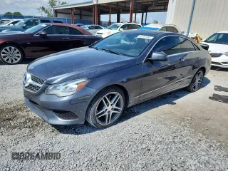 2014 Mercedes-Benz E 350 z VIN WDDKJ5KB7EF276073, wystawiony jako Copart lot #58741555 z przebiegiem 122 527 mil mil oraz Szkoda całkowita • Salvage title. Historia ofert i sprzedaży dostępna na DreamBid. Obrazek 1.