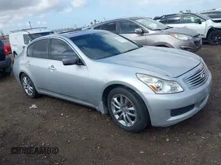 2009 Infiniti G37 Journey with VIN JNKCV61E49M304626, listed as a IAAI auction lot 41935978 with 221,782 mi miles. Bid and sale history available at carsss.com. Image 1.