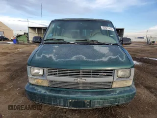 1999 Chevrolet Astro with VIN 1GNEL19W8XB101139, listed as a Copart auction lot 45427415 with 140,850 mi miles and Salvage Title. Bid and sale history available at carsss.com. Image 5.