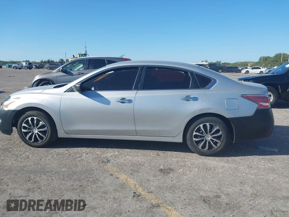 2014 Nissan Altima S with VIN 1N4AL3AP2EC269248, listed as a IAAI auction lot 41744752 with 152,123 mi miles and . Bid and sale history available at DreamBid. Image 14.