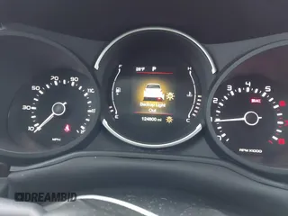 2018 FIAT 500L Pop with VIN ZFBCFAAH4JZ041009, listed as a IAAI auction lot 41213961 with 124,800 mi miles and . Bid and sale history available at DreamBid. Image 7.