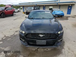 2017 Ford Mustang EcoBoost z VIN 1FA6P8TH2H5313240, wystawiony jako Copart lot #54560995 z przebiegiem 127 468 mil mil oraz Szkoda całkowita • Salvage title. Historia ofert i sprzedaży dostępna na DreamBid. Obrazek 5.