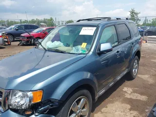 2010 Ford Escape Limited с VIN 1FMCU9EG4AKC82995, выставлен на аукционе IAAI как лот 42625491 с пробегом 279 192 миль миль и . История ставок и продаж доступна на DreamBid. Изображение 2.
