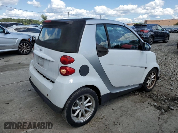 2009 Smart fortwo Passion with VIN WMEEK31X69K212370, listed as a Copart auction lot 67723684 with 68,232 mi miles and Salvage Title. Bid and sale history available at carsss.com. Image 3.