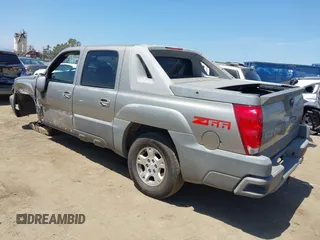 2002 Chevrolet Avalanche z VIN 3GNEC13T62G131044, wystawiony jako IAAI lot #42304494 z przebiegiem 378 090 mil mil oraz . Historia ofert i sprzedaży dostępna na DreamBid. Obrazek 3.