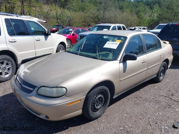 2005 Chevrolet Classic with VIN 1G1ND52F15M127258, listed as a IAAI auction lot 41748910 with 184,278 mi miles. Bid and sale history available at carsss.com. Image 2.