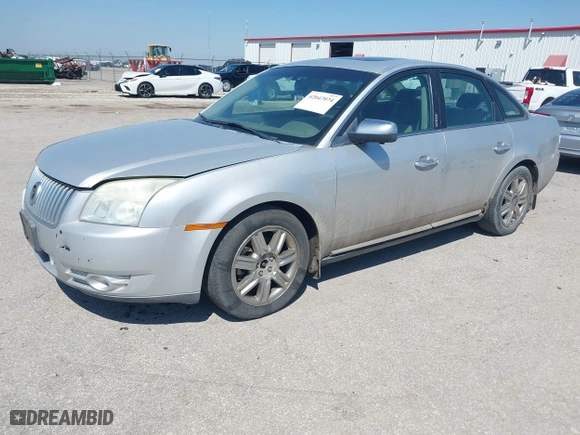 2009 Mercury Sable Premier with VIN 1MEHM42W69G621066, listed as a IAAI auction lot 42047074 with 232,020 mi miles. Bid and sale history available at carsss.com. Image 2.