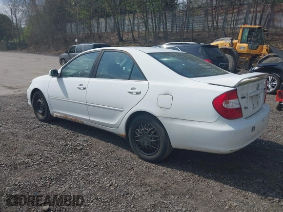 2003 Toyota Camry LE with VIN JTDBE32K830222476, listed as a IAAI auction lot 42160720 with 161,570 mi miles and . Bid and sale history available at DreamBid. Image 3.