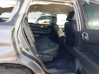 2016 Nissan Pathfinder S with VIN 5N1AR2MM6GC653522, listed as a IAAI auction lot 41920988 with 140,001 mi miles and . Bid and sale history available at DreamBid. Image 8.