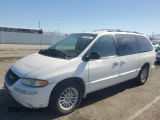 2000 Chrysler Town & Country LX z VIN 1C4GP44R9YB793616, wystawiony jako Copart lot #55903065 z przebiegiem 50 987 mil mil oraz Czysty tytuł • Clean title. Historia ofert i sprzedaży dostępna na DreamBid. Obrazek 1.