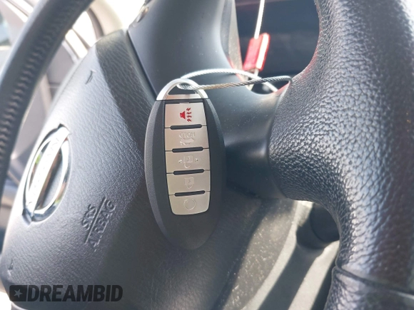 2013 Nissan Pathfinder SV with VIN 5N1AR2MM6DC614912, listed as a IAAI auction lot 41960647 with 148,176 mi miles and . Bid and sale history available at DreamBid. Image 11.