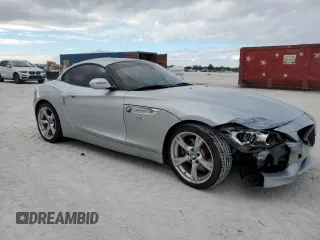 2016 BMW Z4 sDrive28i with VIN WBALL5C54G5A21231, listed as a Copart auction lot 89387225 with 30,765 mi miles and Salvage Title. Bid and sale history available at carsss.com. Image 4.