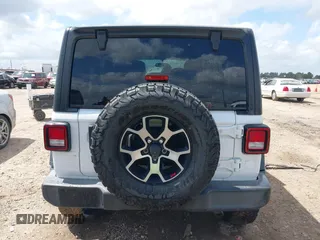 2018 Jeep Wrangler Unlimited Sport S z VIN 1C4HJXDG4JW298647, wystawiony jako IAAI lot #41930817 z przebiegiem 64 761 mil mil oraz . Historia ofert i sprzedaży dostępna na DreamBid. Obrazek 16.