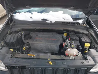 2017 Jeep Renegade Latitude with VIN ZACCJBBB9HPE84485, listed as a IAAI auction lot 41274233 with 85,176 mi miles. Bid and sale history available at carsss.com. Image 10.