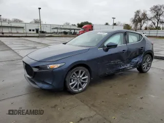 2022 Mazda Mazda3 Hatchback Preferred with VIN JM1BPALL2N1518645, listed as a Copart auction lot 73013402 with 4,492 mi miles. Bid and sale history available at carsss.com. Image 1.