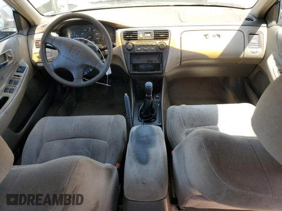 1999 Honda Accord LX z VIN JHMCG5549XC040487, wystawiony jako Copart lot #67415984 z przebiegiem 205 698 mil mil oraz Szkoda całkowita • Salvage title. Historia ofert i sprzedaży dostępna na DreamBid. Obrazek 8.