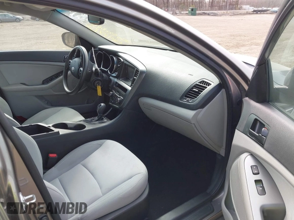 2013 Kia Optima LX with VIN 5XXGM4A79DG135066, listed as a IAAI auction lot 41915458 with 126,759 mi miles. Bid and sale history available at carsss.com. Image 5.