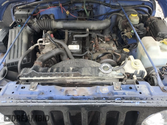 1998 Jeep Wrangler Sport with VIN 1J4FY19S5WP707201, listed as a Copart auction lot 86632884 with 0 mi miles and Salvage Title. Bid and sale history available at carsss.com. Image 13.