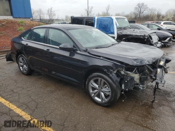 2023 Volkswagen Jetta SE с VIN 3VW7M7BUXPM047875, выставлен на аукционе Copart как лот 53743505 с пробегом 50 420 миль миль и На запчасти • Non repairable. История ставок и продаж доступна на DreamBid. Изображение 4.