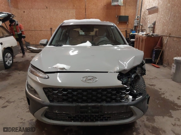 2023 Hyundai Kona SE with VIN KM8K2CAB5PU970137, listed as a IAAI auction lot 41493226 with 47,809 mi miles. Bid and sale history available at carsss.com. Image 12.